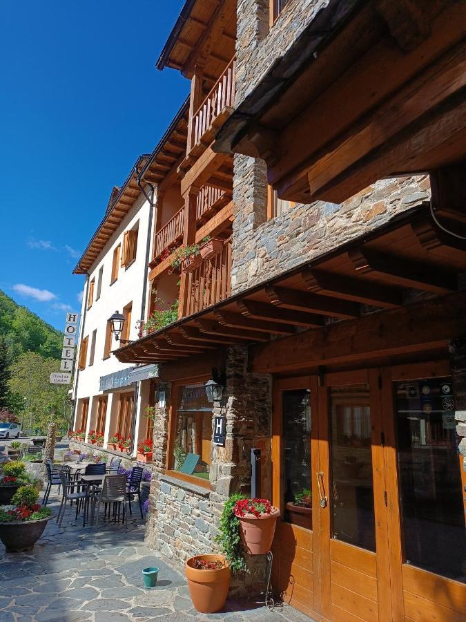 Hotel Llacs De Cardos Таваскан Екстер'єр фото